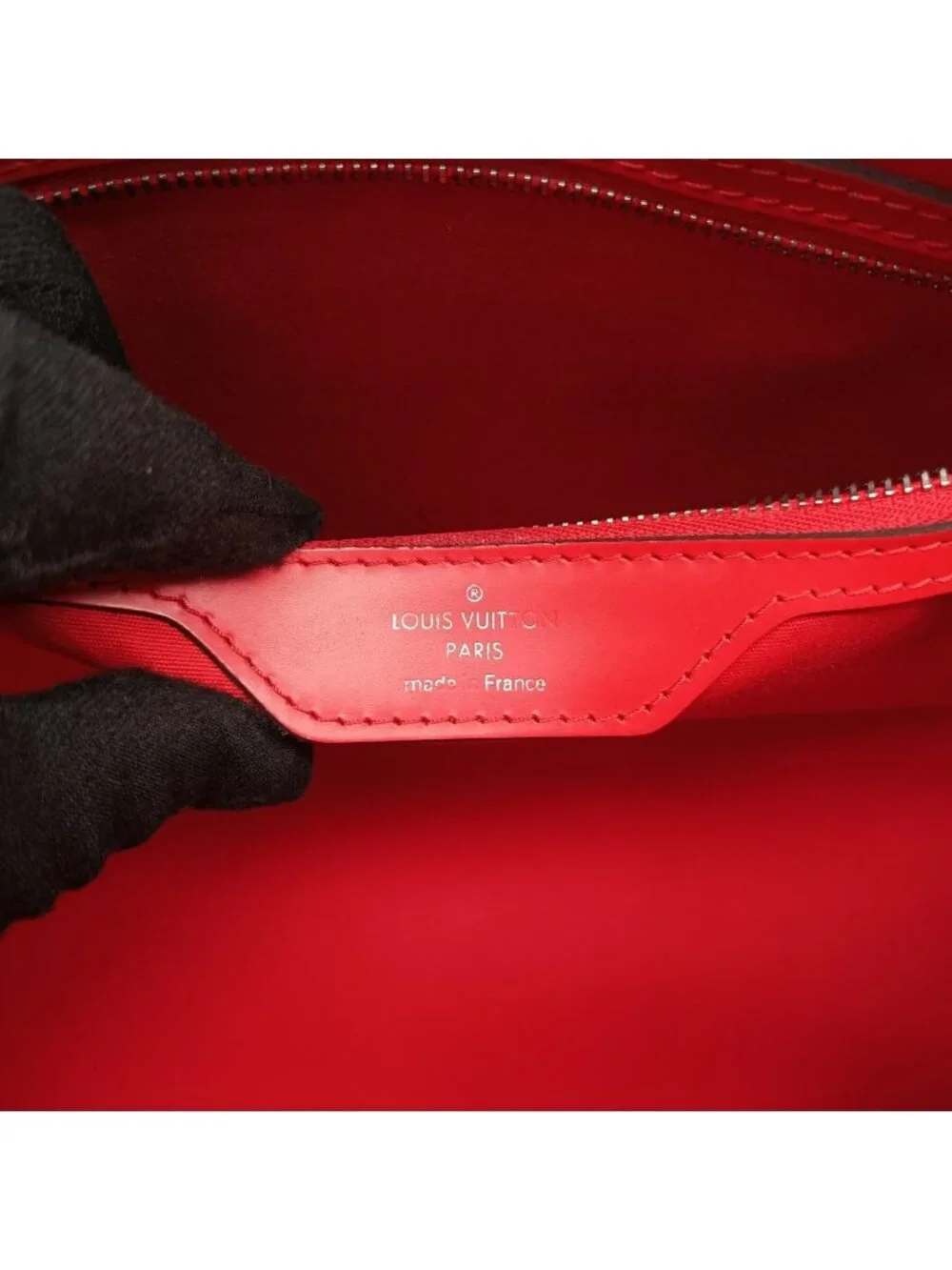 Louis Vuitton Blair MM Rouge Shoulder Bag